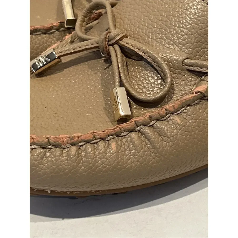 Michael Kors Khaki leather Moccasin Flat Women's Size 7- EUC worn once
